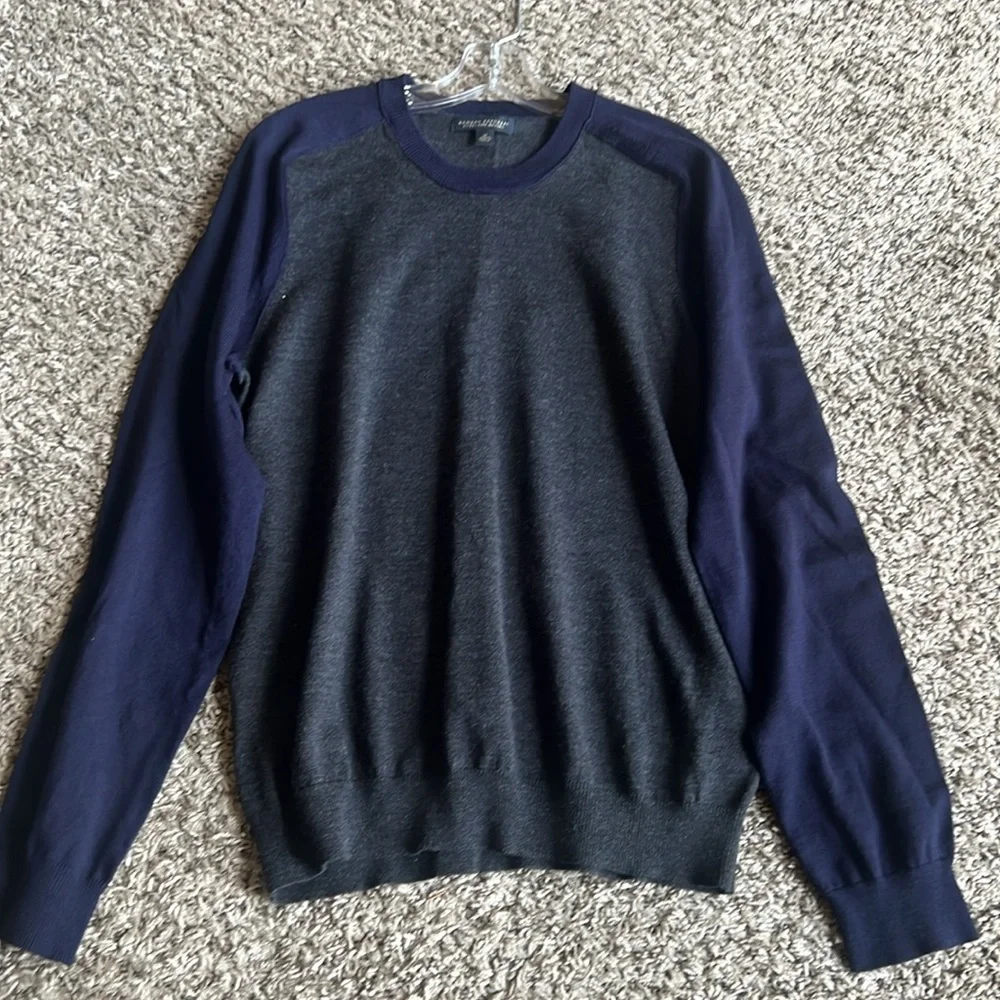 Banana Republic Extra Crew Neck‎ Fine Marino Wool Pullover Sweater Size M